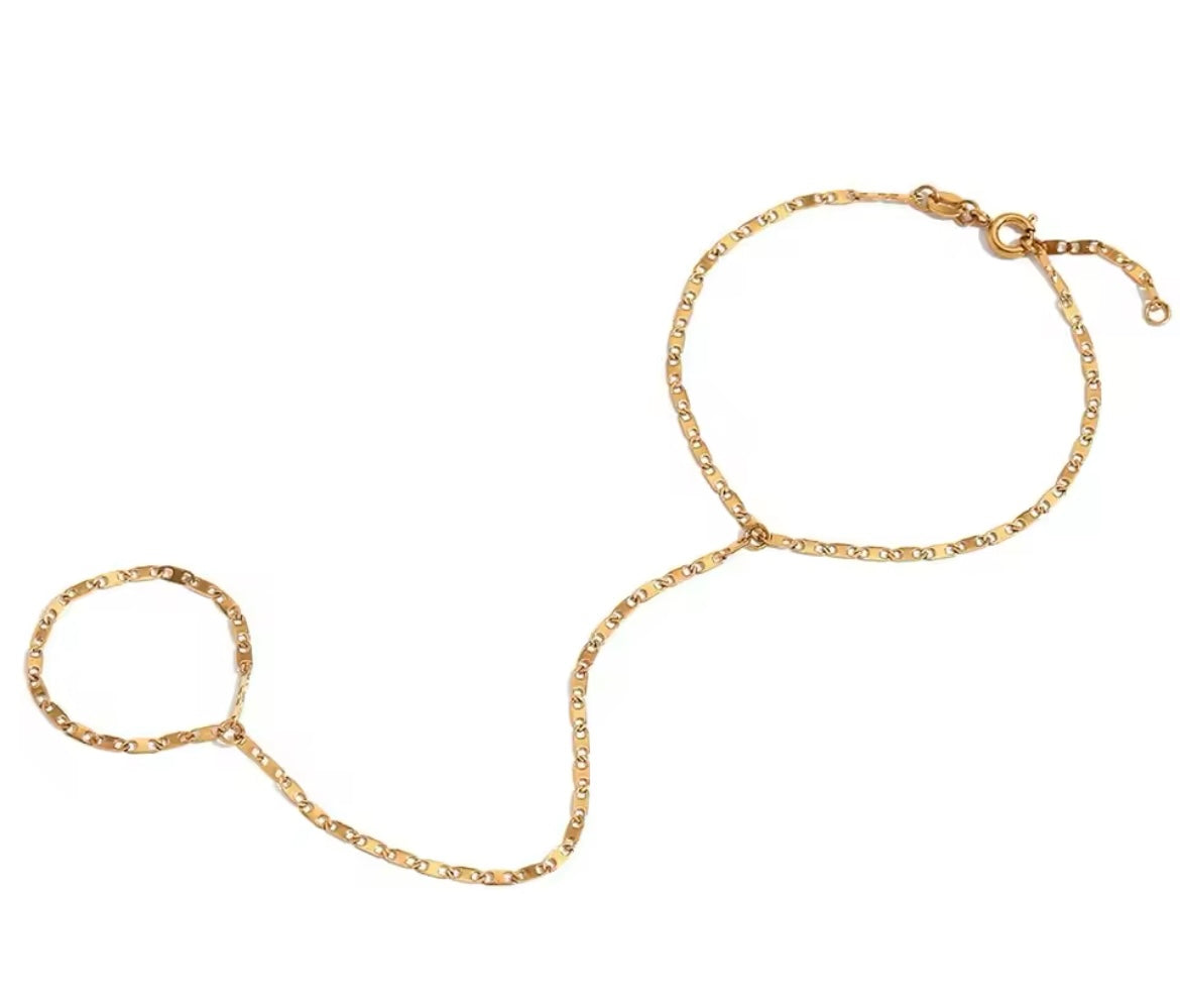 Elegant Gold-Plated Stainless Steel Hand Chain Bracelet
