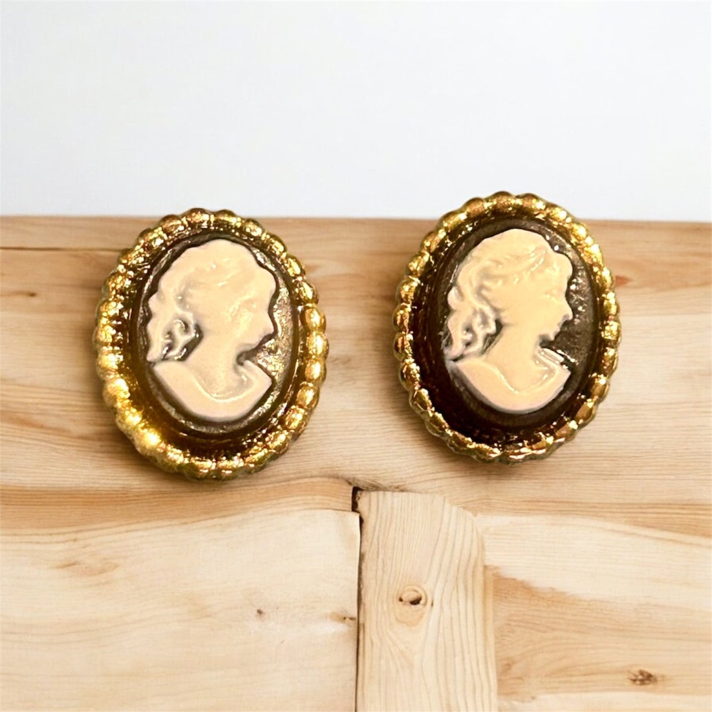 Vintage Cameo Goddess small Earring Stud and Necklace