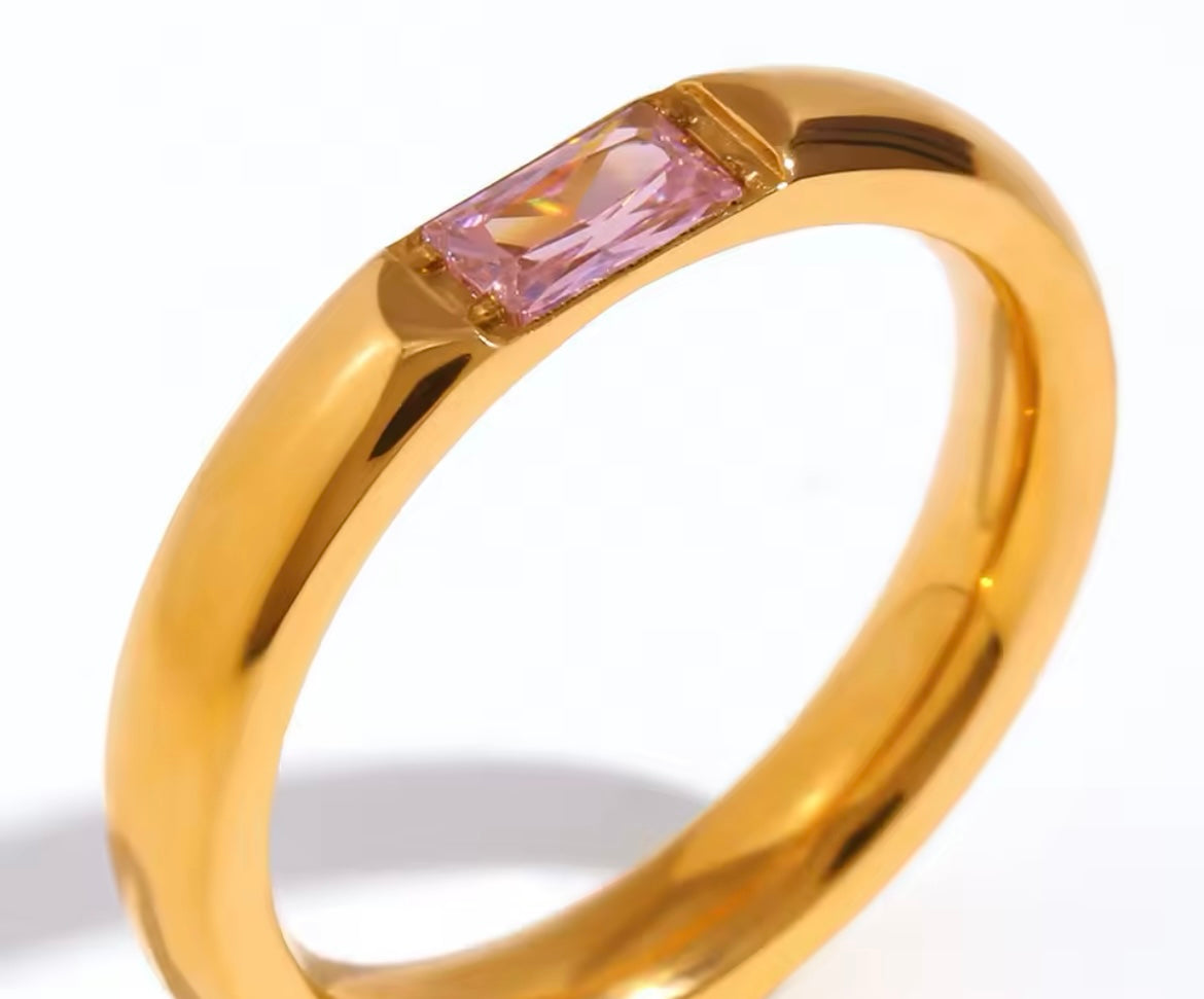 Zaria Gem Band Ring– 18K Gold Plated Elegance