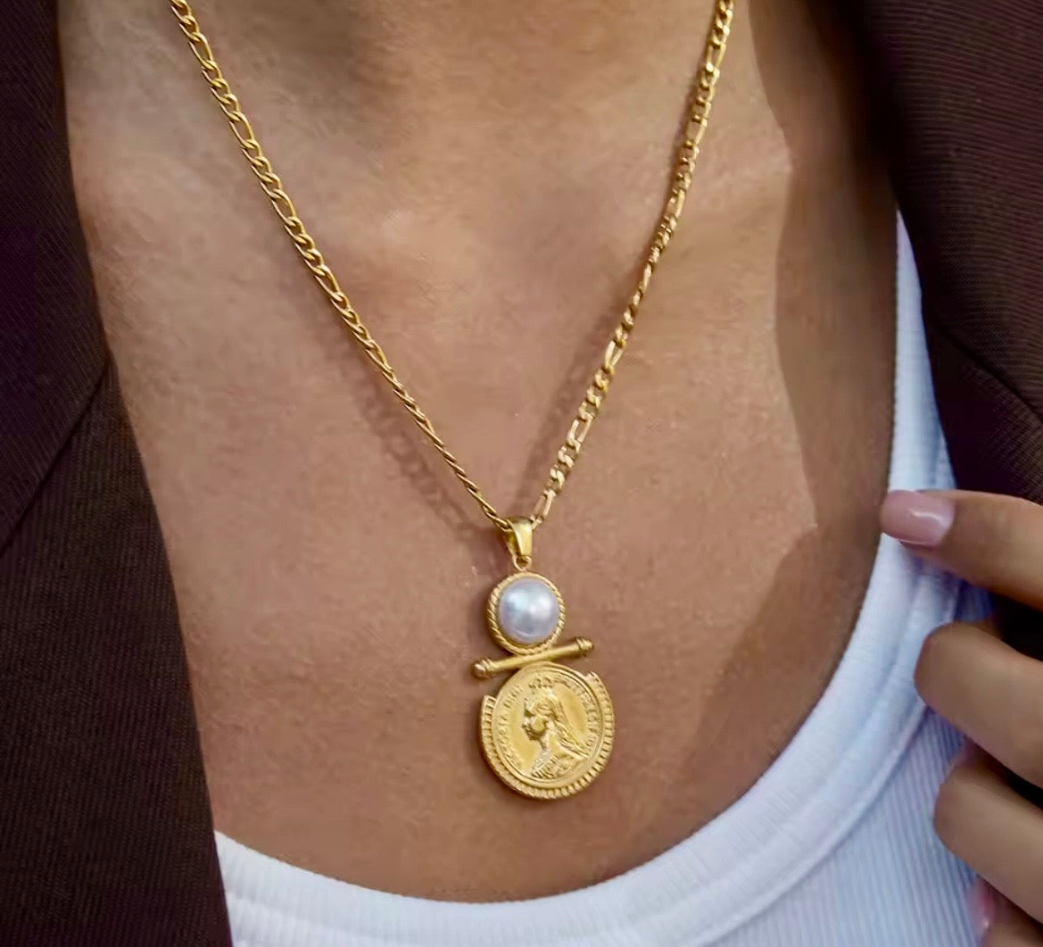 Victoria Pearl Coin Necklace & Earrings