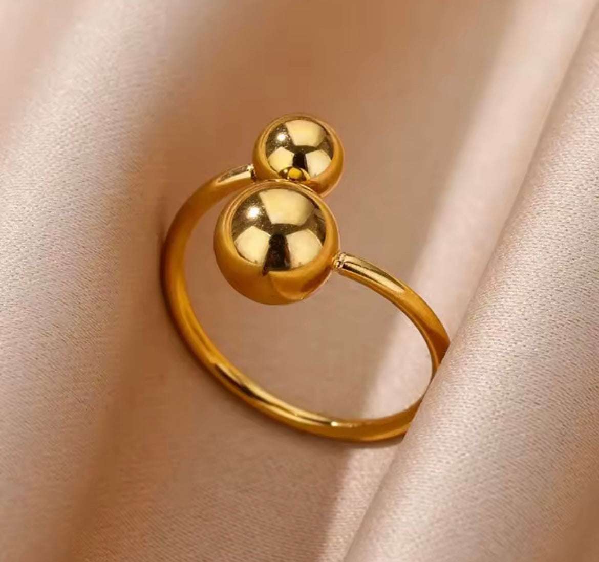 BoldBall Adjustable Ring – Minimal Gold Statement