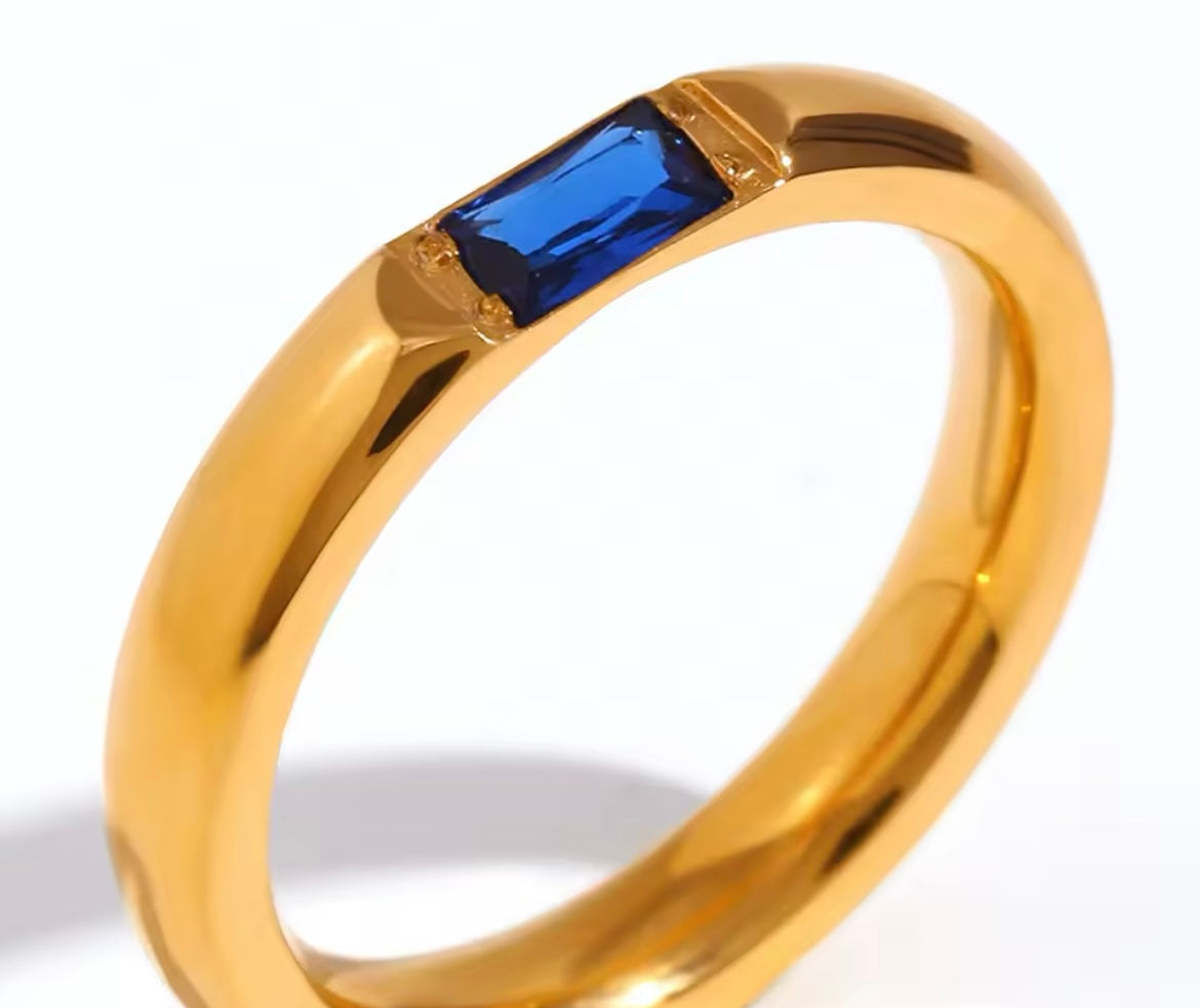 Zaria Gem Band Ring– 18K Gold Plated Elegance