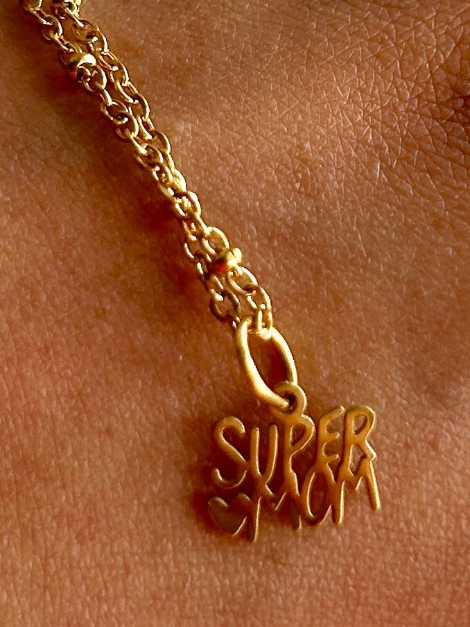 Super Mom Dainty Necklace
(Stainless Steel · Waterproof · Tarnish-Free)