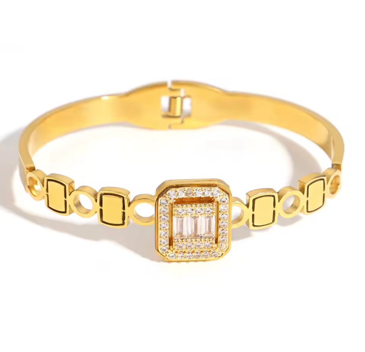 LuxeClick Radiant Bangles – 4 Royal Designs