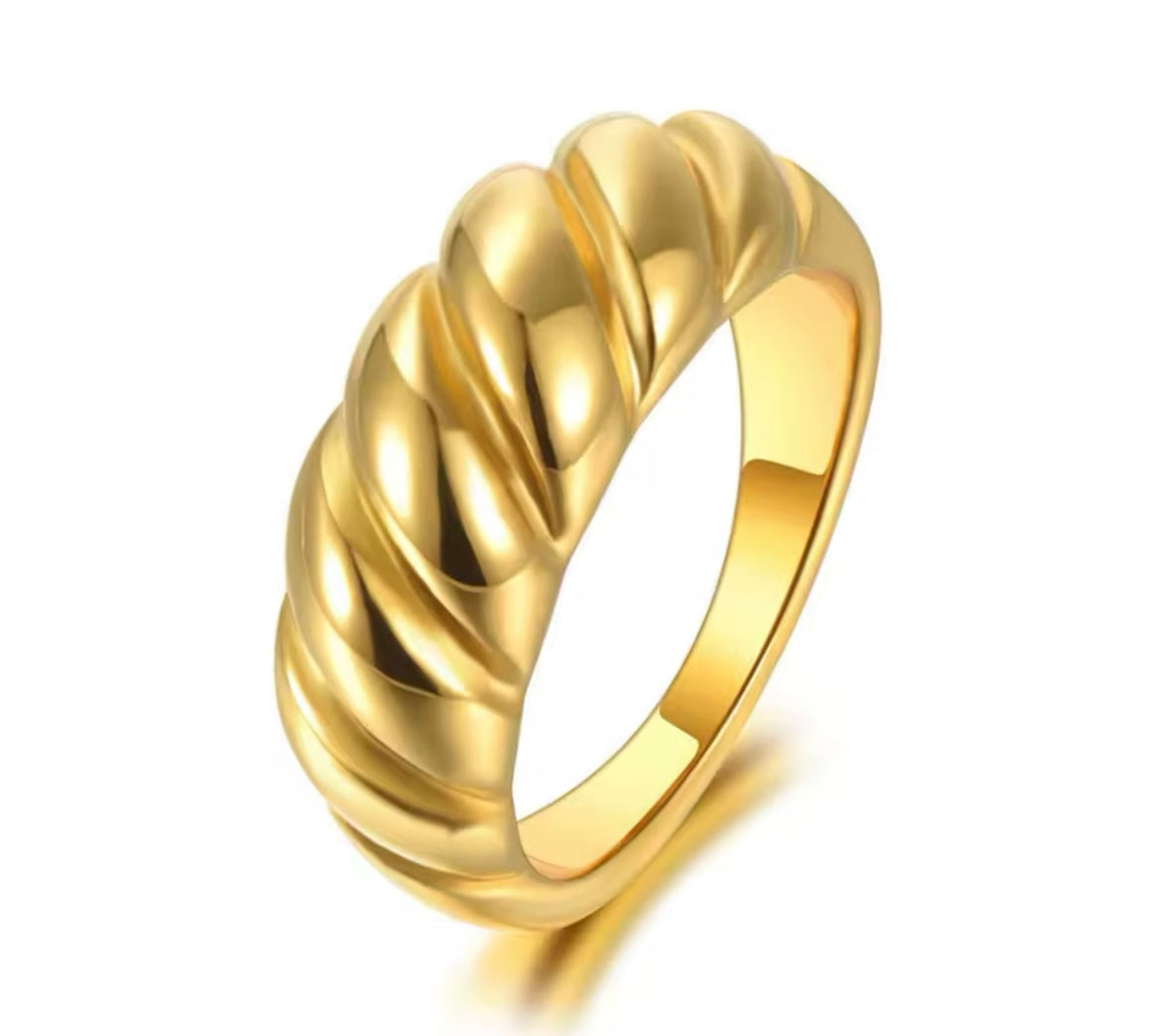 Golden Twist Stainless Steel Ring