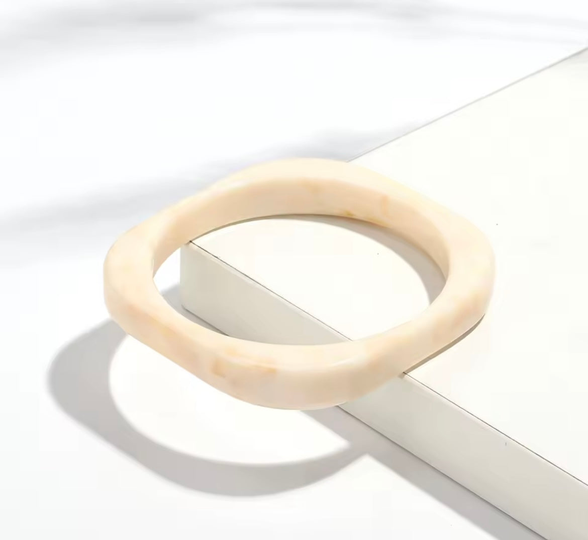 Retro Resin Bangle Collection – Bold & Colourful Statement Bangle