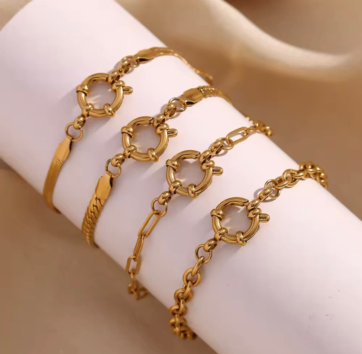 Gold Clasp Chain Bracelets – 18K Gold Plated