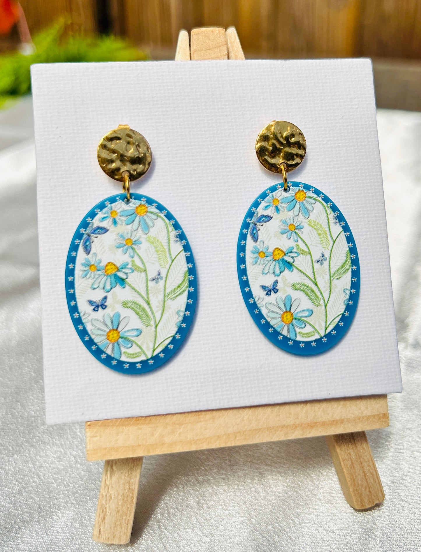 πΈ Vintage Bloom Oval Earrings β Stainless Steel & Acrylic