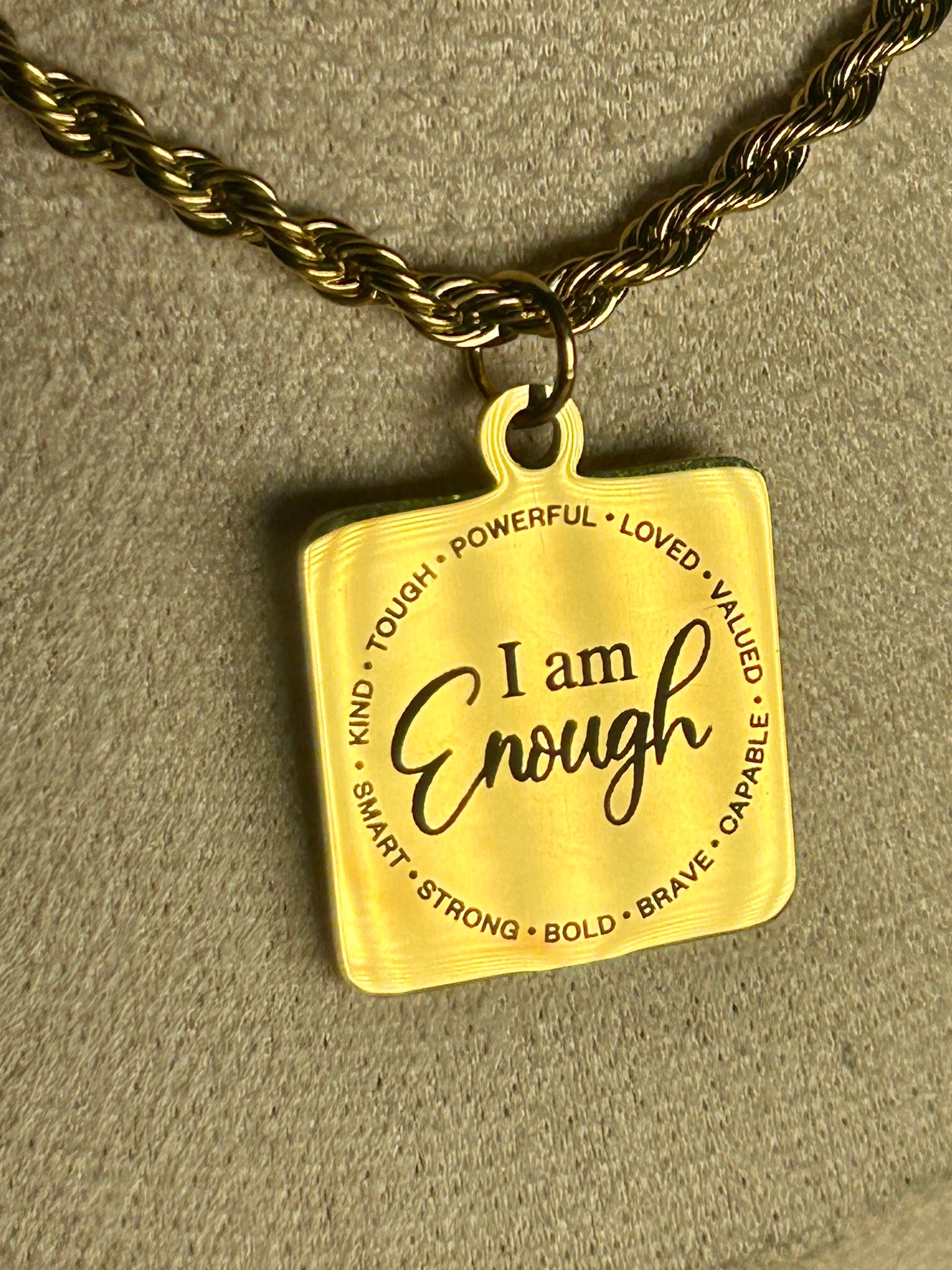 ✨ Her Words Necklace – Engraved Affirmation Collection
Waterproof | Tarnish-Free | Stainless Steel