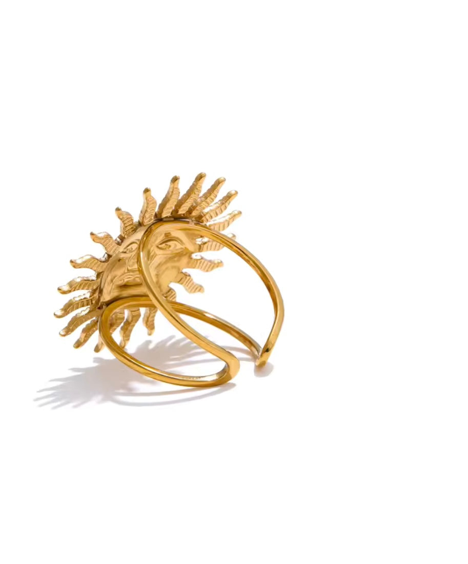 Sun Face Statement Ring – 18K Gold Plated Stainless Steel