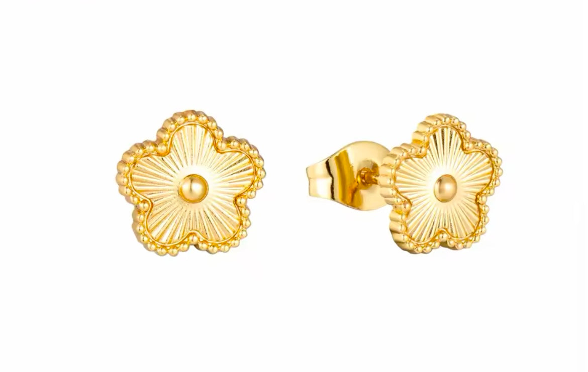Dainty Gold Clover Flower Stainless Steel Stud Earrings