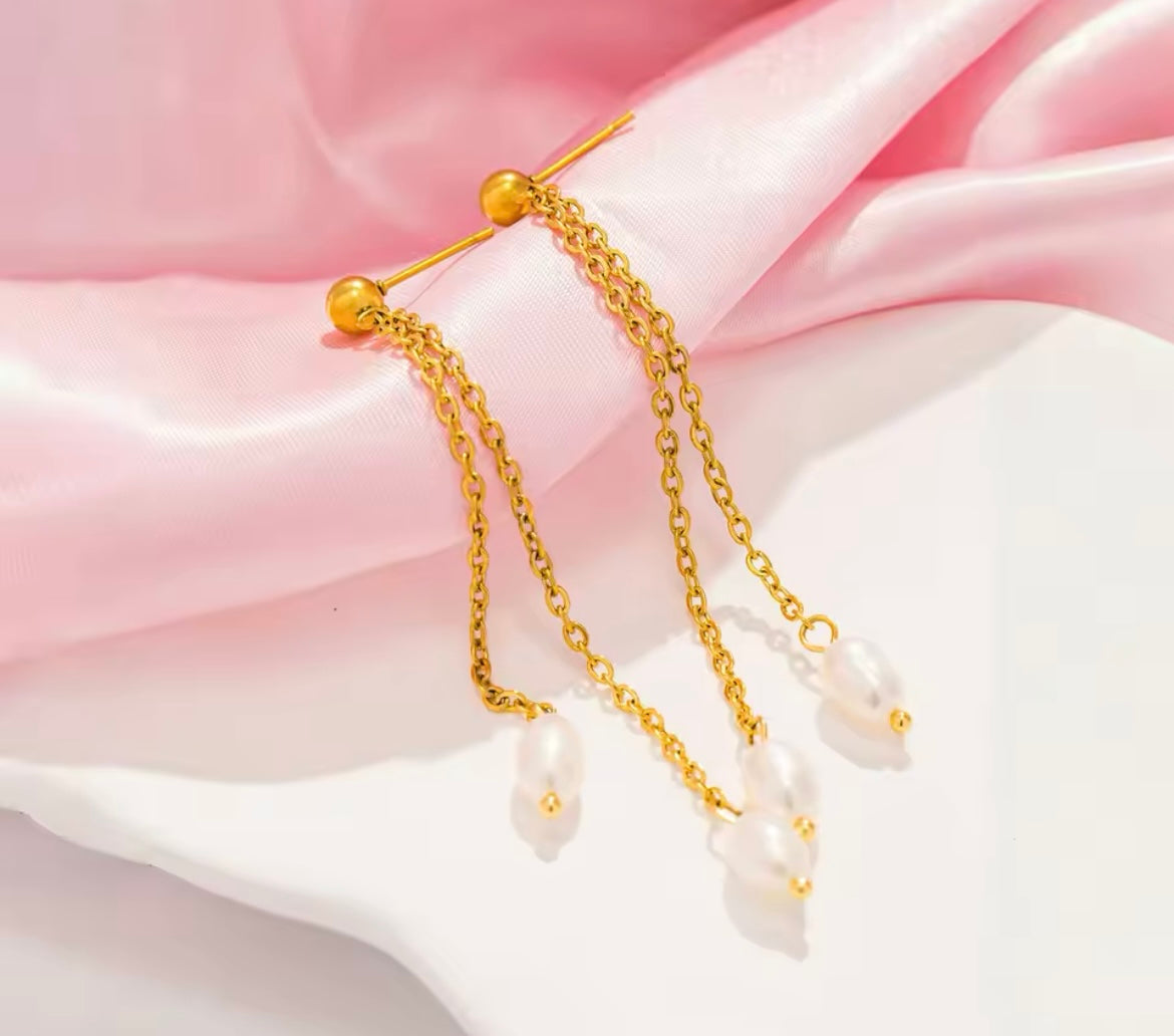 Pearl Elegance Dangle Earrings – Single & Double Pearl Variants