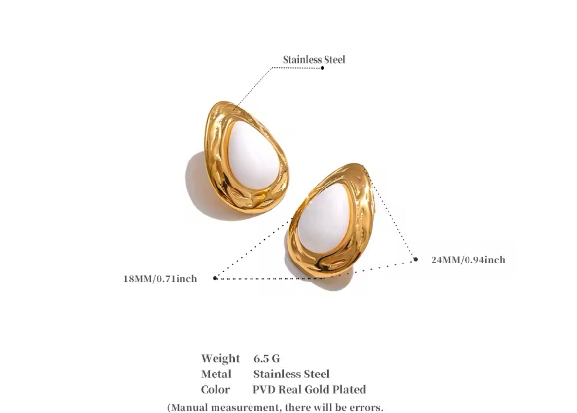Teardrop Elegance – Gold-Plated Stainless Steel Earrings Collection