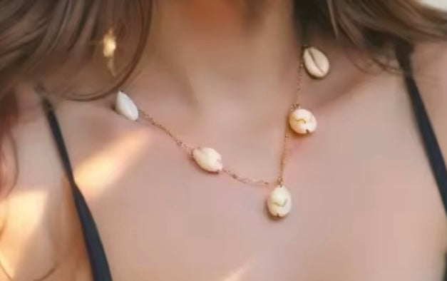 Gold-Plated Stainless Steel Necklace with multi Natural Shell Charms