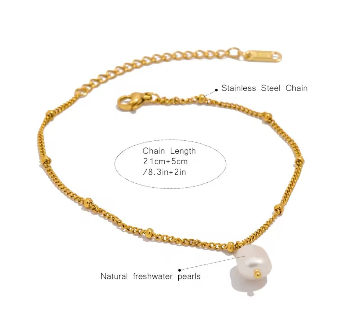 Golden Elegance Anklet – Multi-Style Design