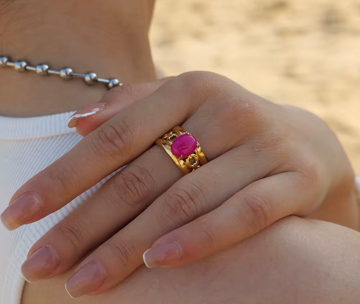Bold Majesty Open Band Ring – 18K Gold Plated with Pink Oval Crystal (Size 7)