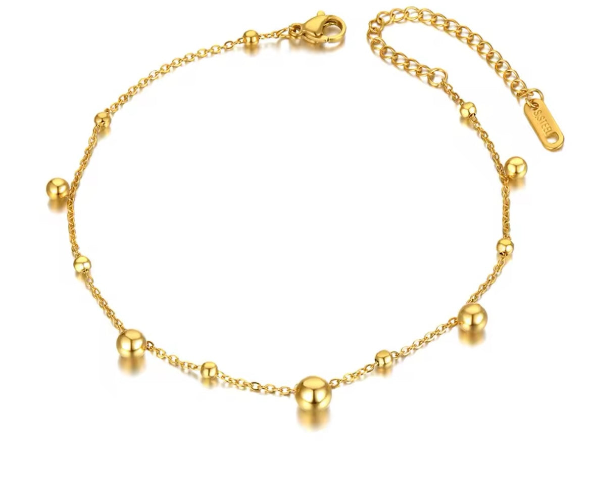 Golden Elegance Anklet – Multi-Style Design