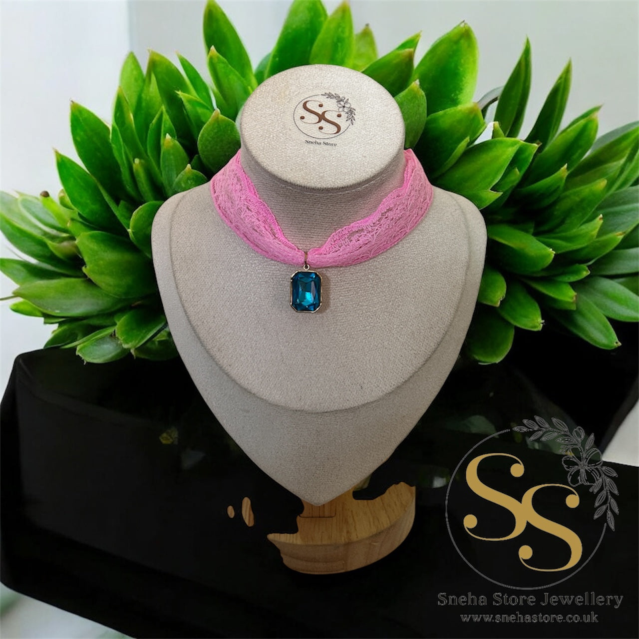 Lace Gem Choker Necklace