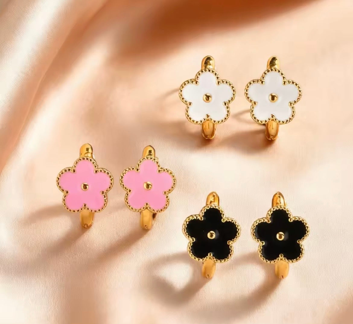 Blossom Luxe Clover Hoop Earrings