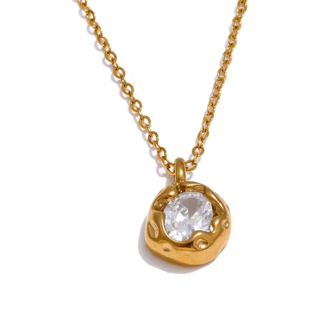 Statement Crystal Pendant Necklace – 18K PVD Gold Plated Stainless Steel