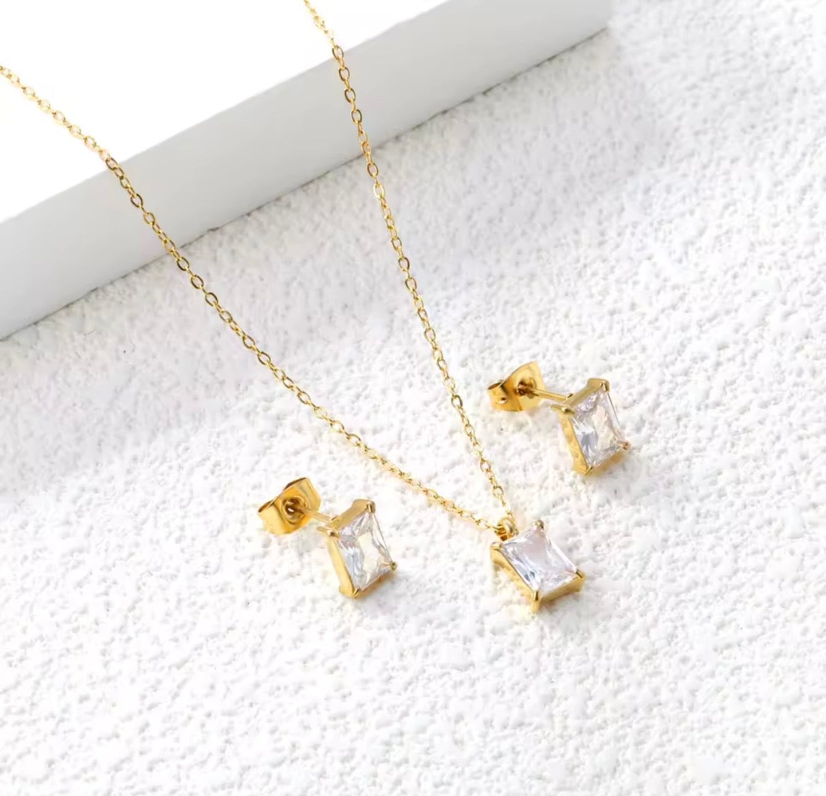 Crystal Stud & Pendant Set
