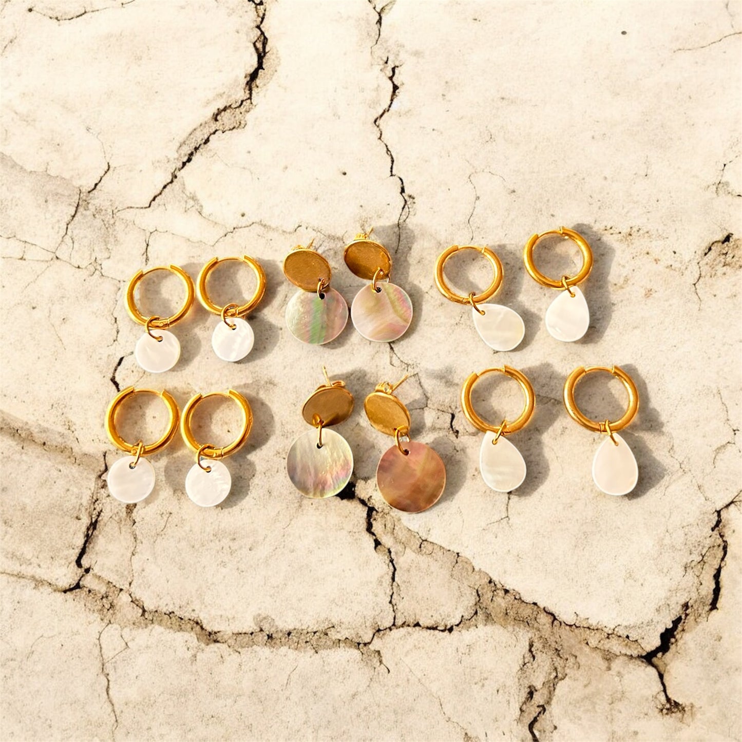 ✨ Natural Mother of Pearl Earrings ✨