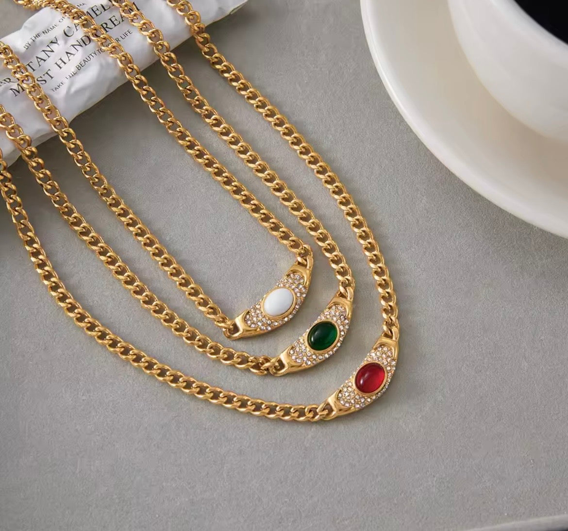 Bella Vintage Necklace