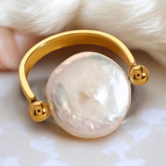 Baroque Pearl Ring