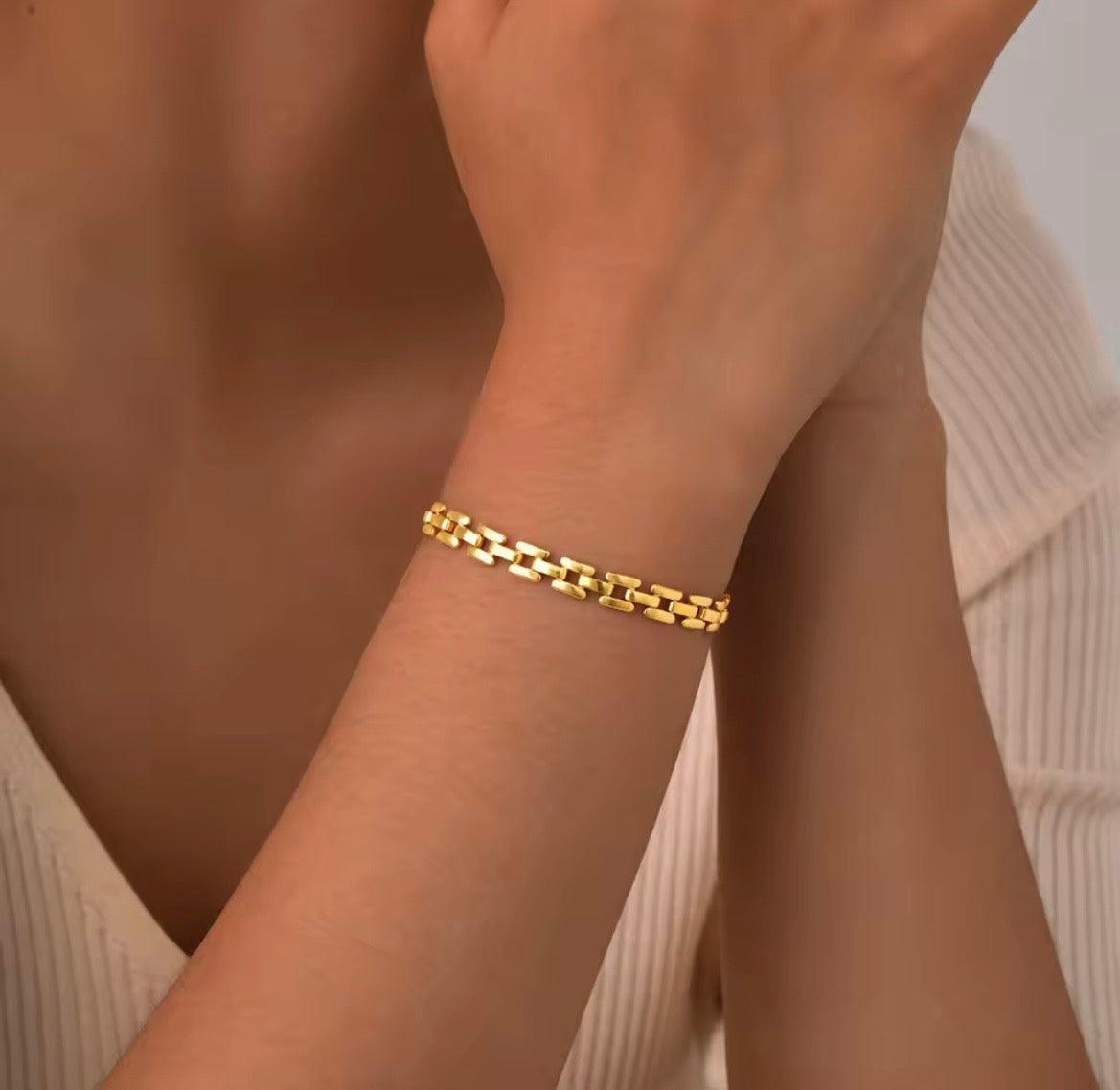 Luna Link Bracelet – 18K Gold Plated Stainless Steel