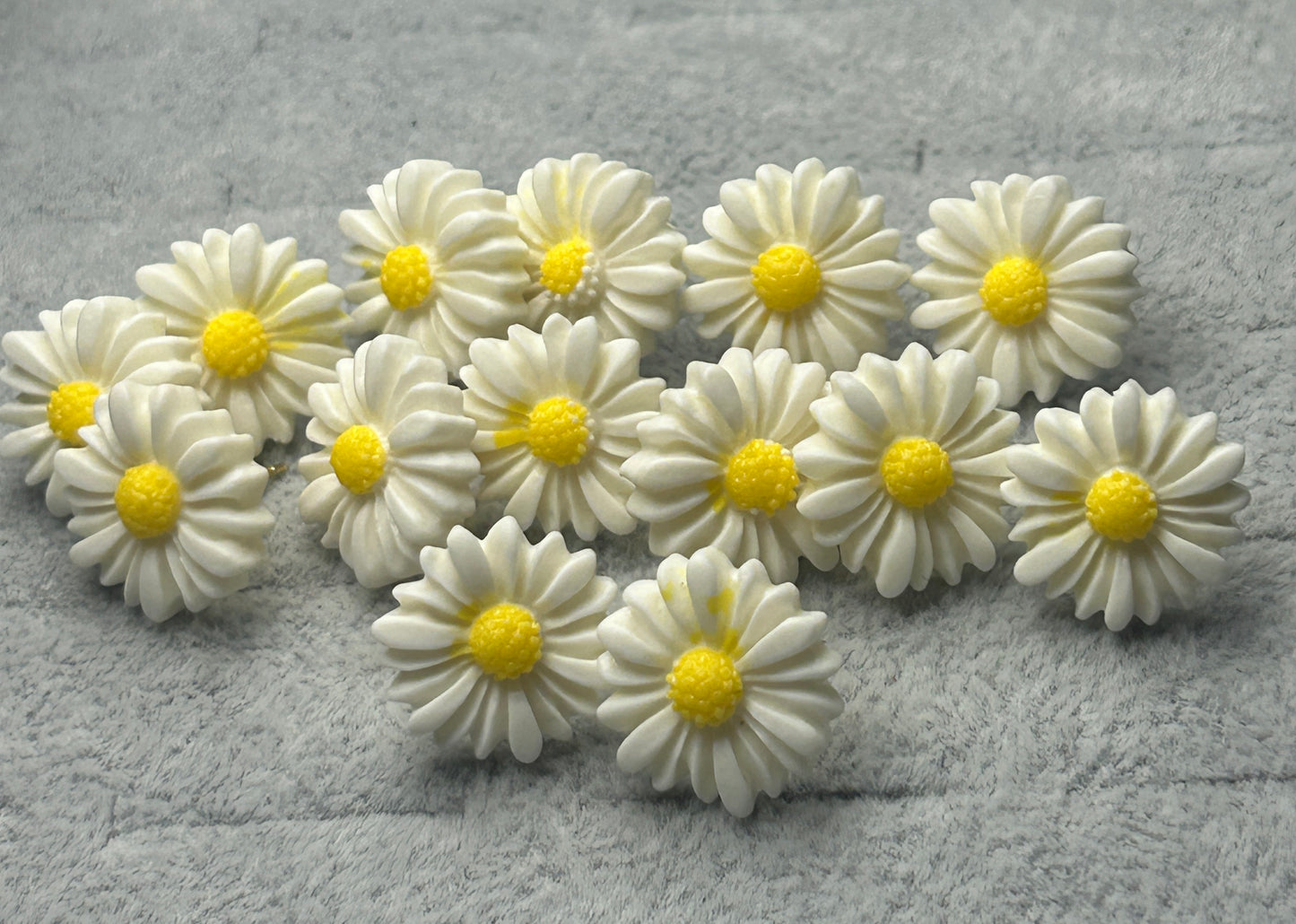 Sunny Daisy Bloom Studs – 16mm Acrylic with Stainless Steel Back
