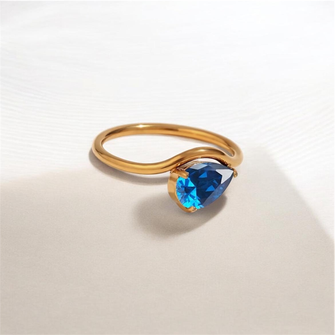 Oval Zircon Birthstone Ring – Size US 8 UK Size P½ to Q