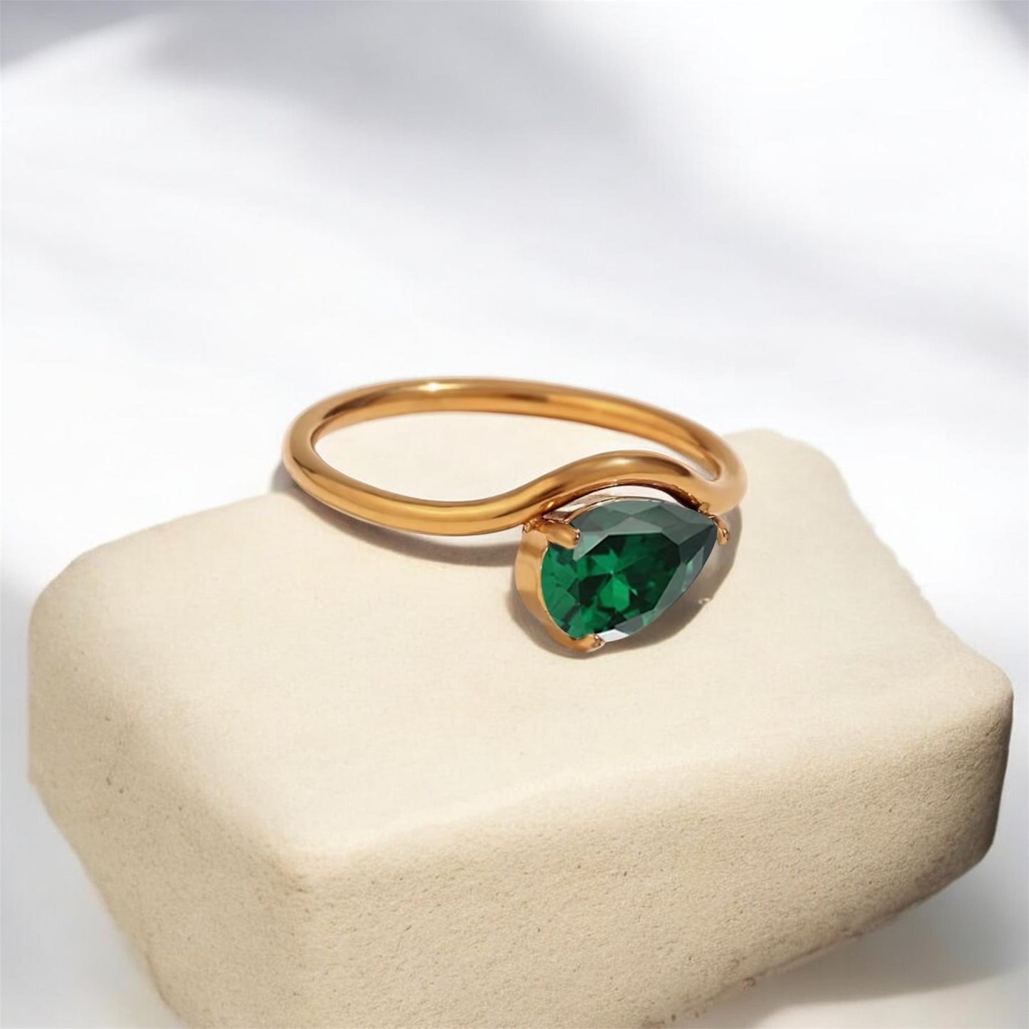 Oval Zircon Birthstone Ring – Size US 8 UK Size P½ to Q