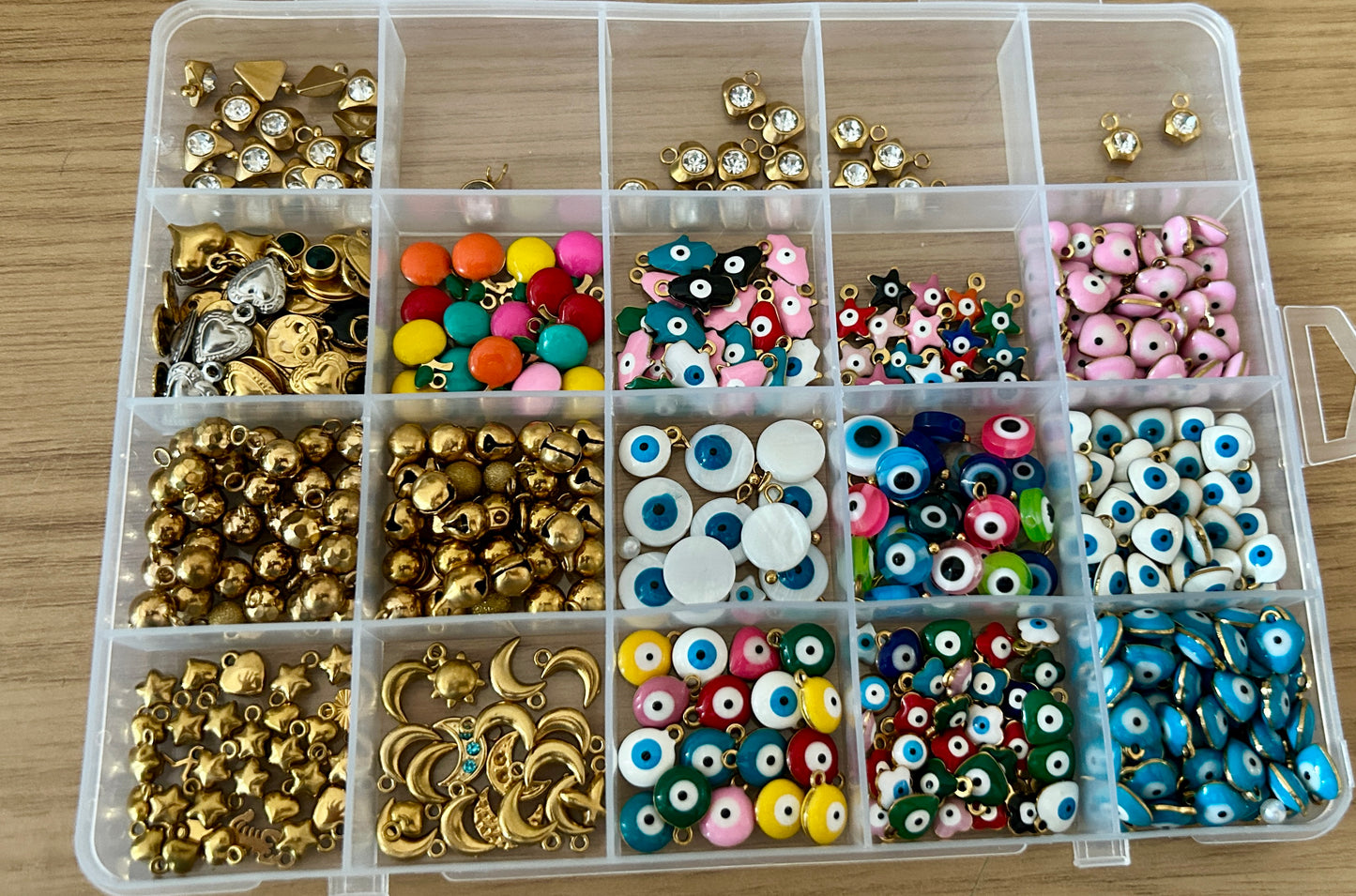 Charm Bar Live Claim Collection
