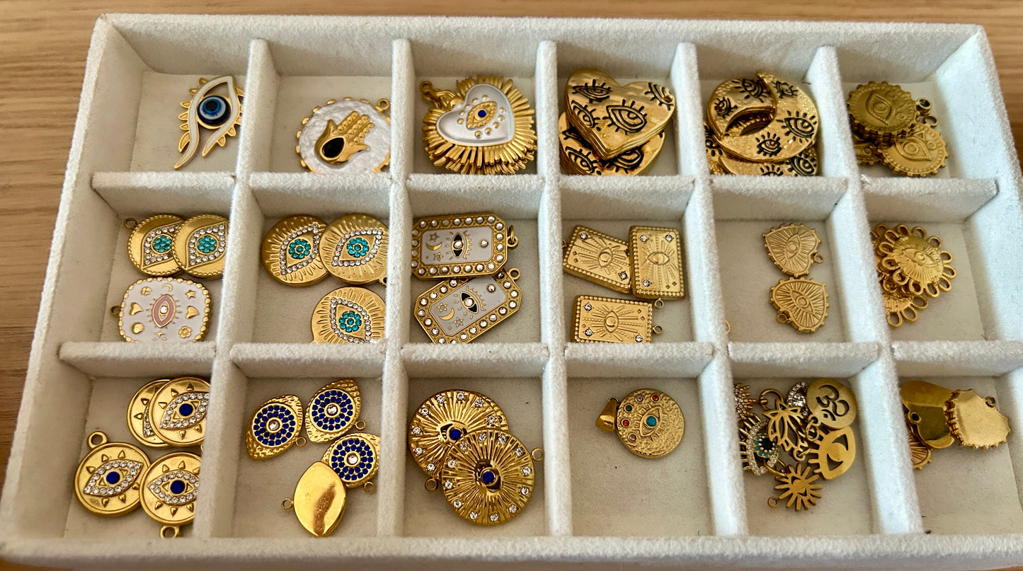Charm Bar Live Claim Collection