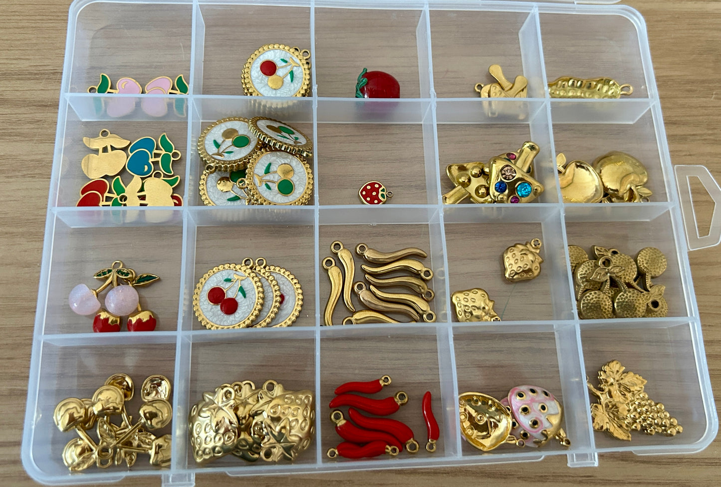 Charm Bar Live Claim Collection