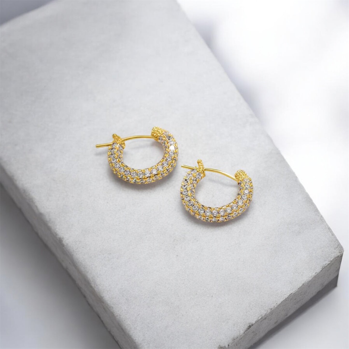 Twinkle Stack Huggies