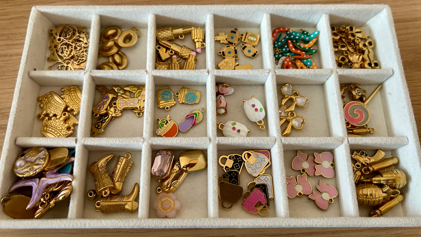 Charm Bar Live Claim Collection