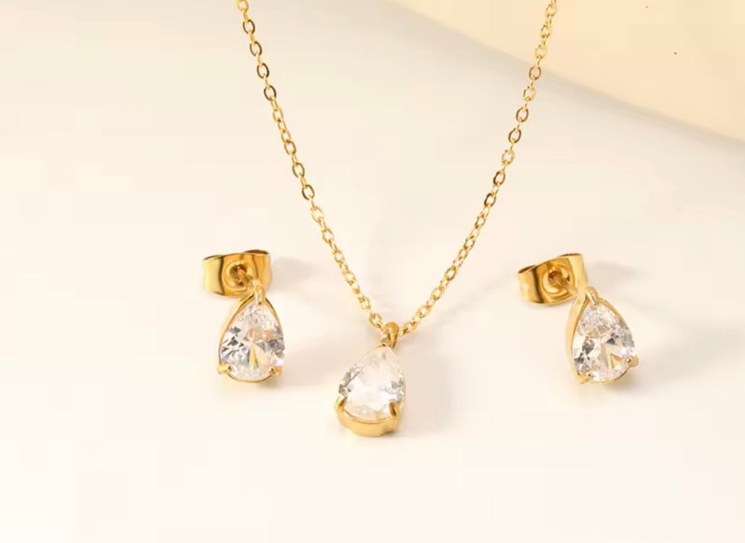 Crystal Stud & Pendant Set