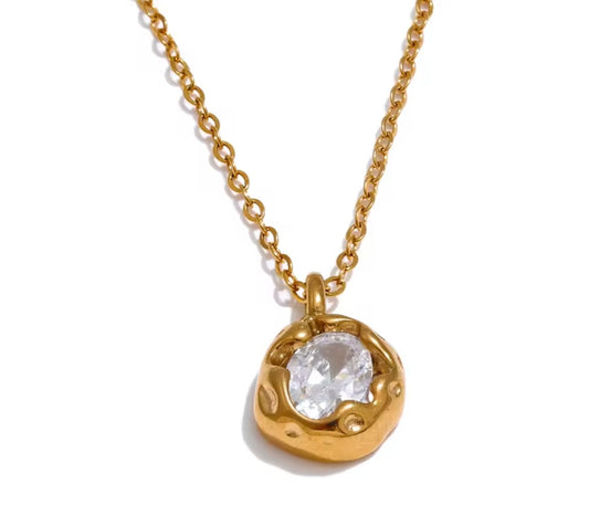 Statement Crystal Pendant Necklace – 18K PVD Gold Plated Stainless Steel
