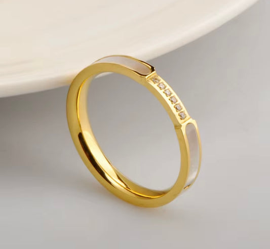 Dainty Mother of Pearl Inlay Ring