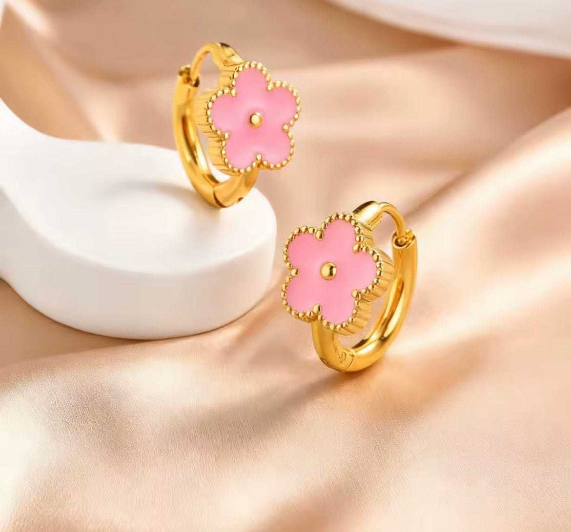 Blossom Luxe Clover Hoop Earrings