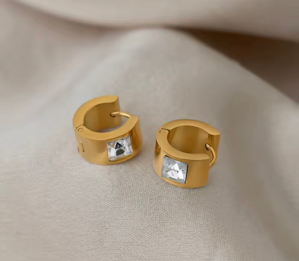 Luna Prism Hoop Earrings – 18K Gold Plated